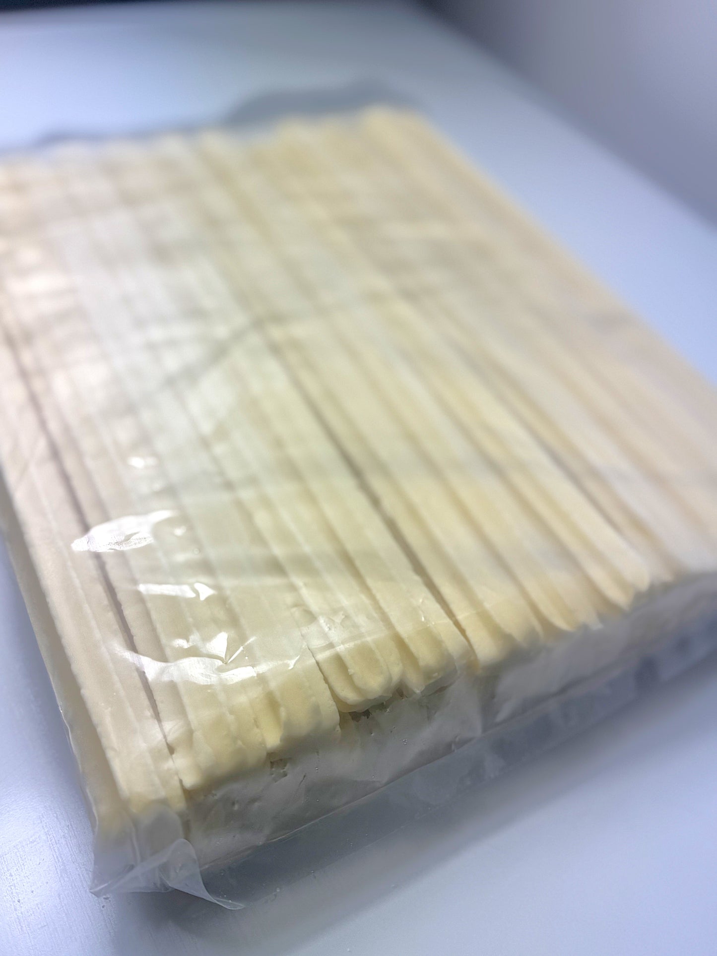 【棒型 28cm】さぬきチュロス(油調前 冷凍生地) 144本入り/216本入り