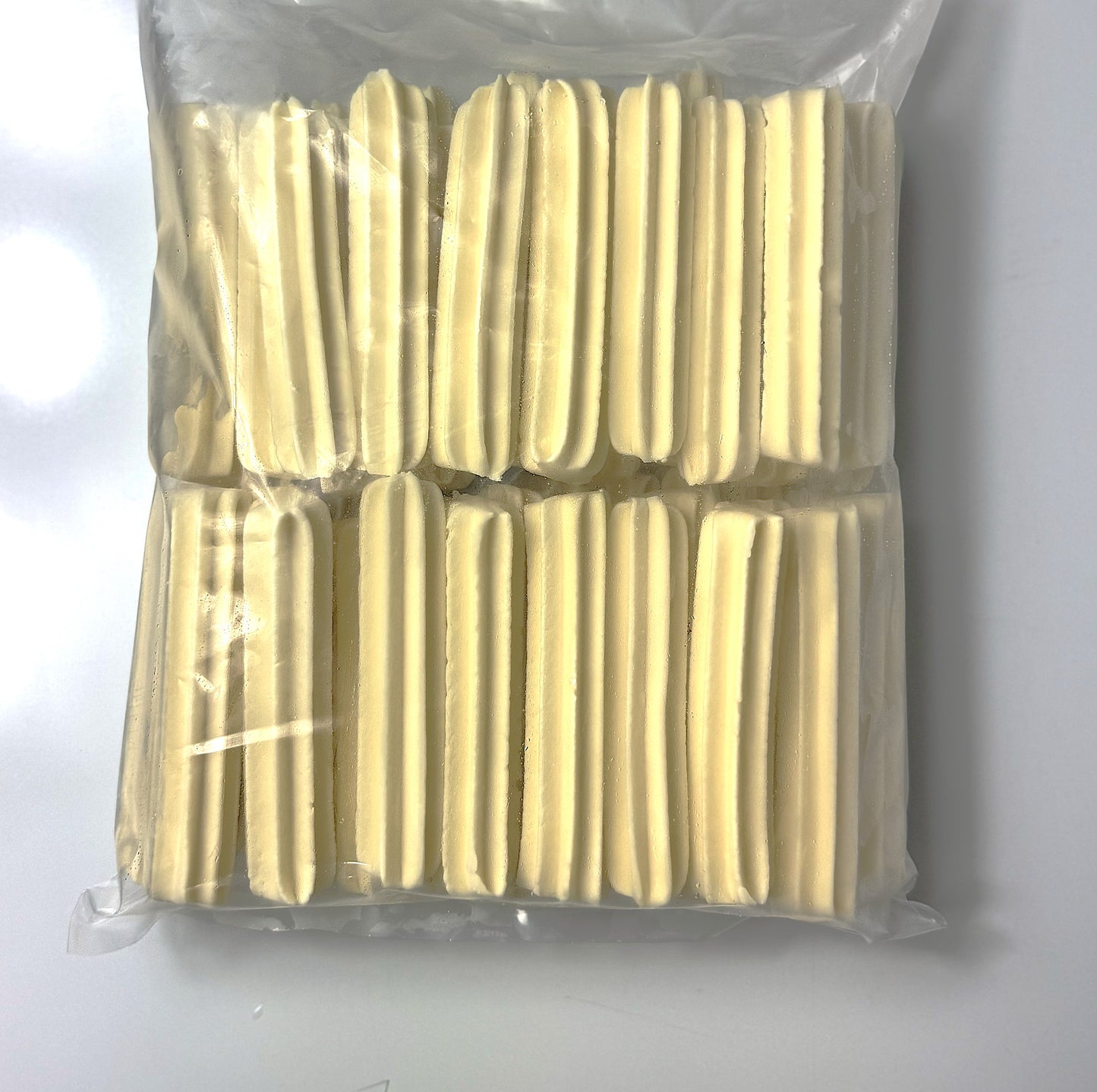 【棒型10cm】さぬきチュロス(油調前 冷凍生地) 150本入り/300本入り